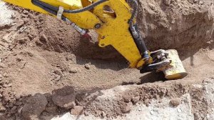 миниэксковатор в работе rippa r319