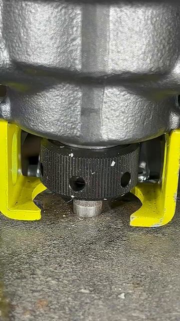 Аккумуляторный дырокол Makita😎👍 смотреть онлайн