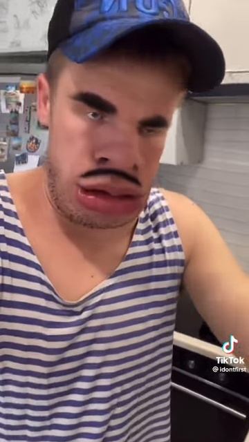 пьяный батя в 3-х месячным малым смотреть онлайн