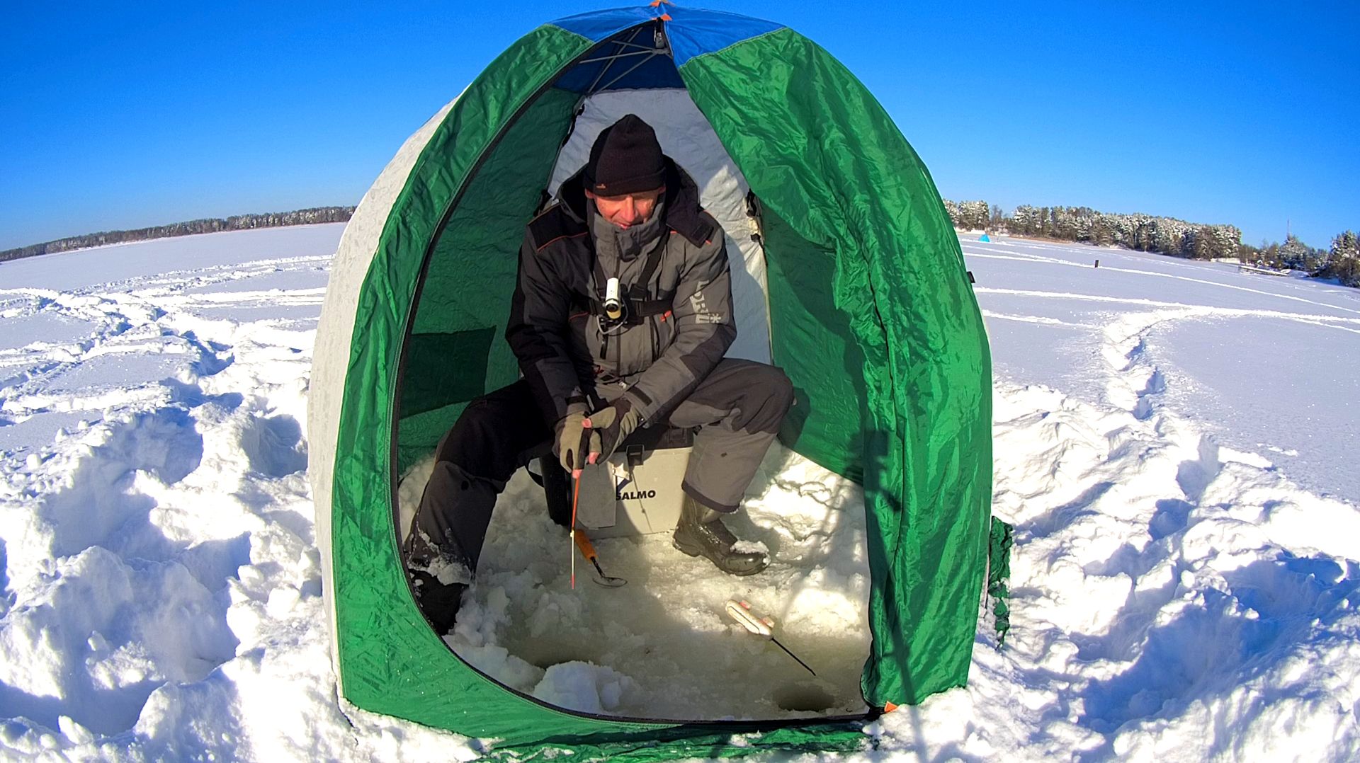 ПОПЛАВОК и ВЕДЬМА. Рыбалка в мороз на ИСТРЕ. смотреть онлайн