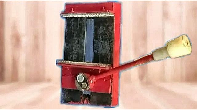 Быстрозажимные тиски для сверлильного станка своими руками! смотреть онлайн