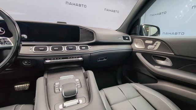 Mercedes-Benz E 300 4MATIC смотреть онлайн