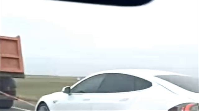 Какая модель буксируется Камазом