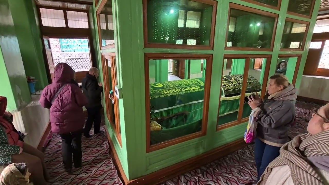 Мавзолей Христа в Шринагаре. Кашмир, Индия, 2.02. Мир Универсологии смотреть онлайн