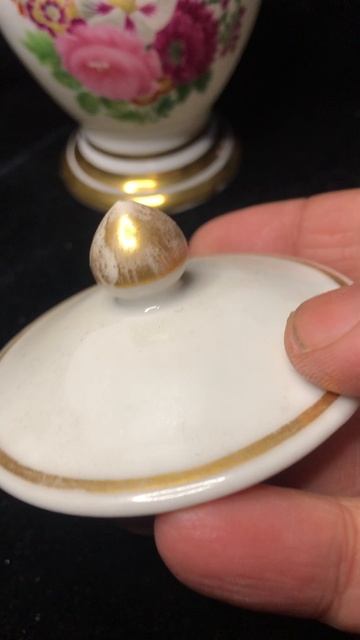 005 Французский антикварный фарфор из коллекции.