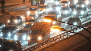 Пробки на дорогах Москвы достигли восьми баллов