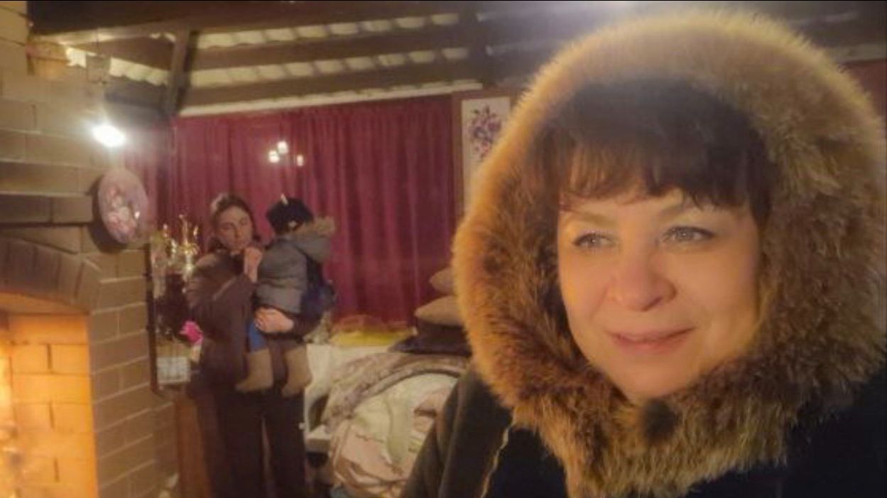 Мы отдыхаем а гости работают. Готовим невкусное. Приятные хлопоты. смотреть онлайн