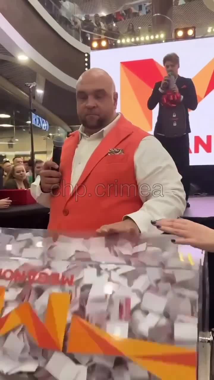 В мире азартных игр этo называется ПИХAНИHА! смотреть онлайн