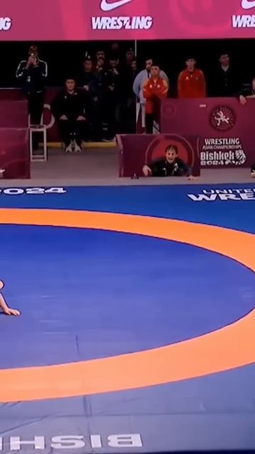 Супер победа Акжол Махмудов