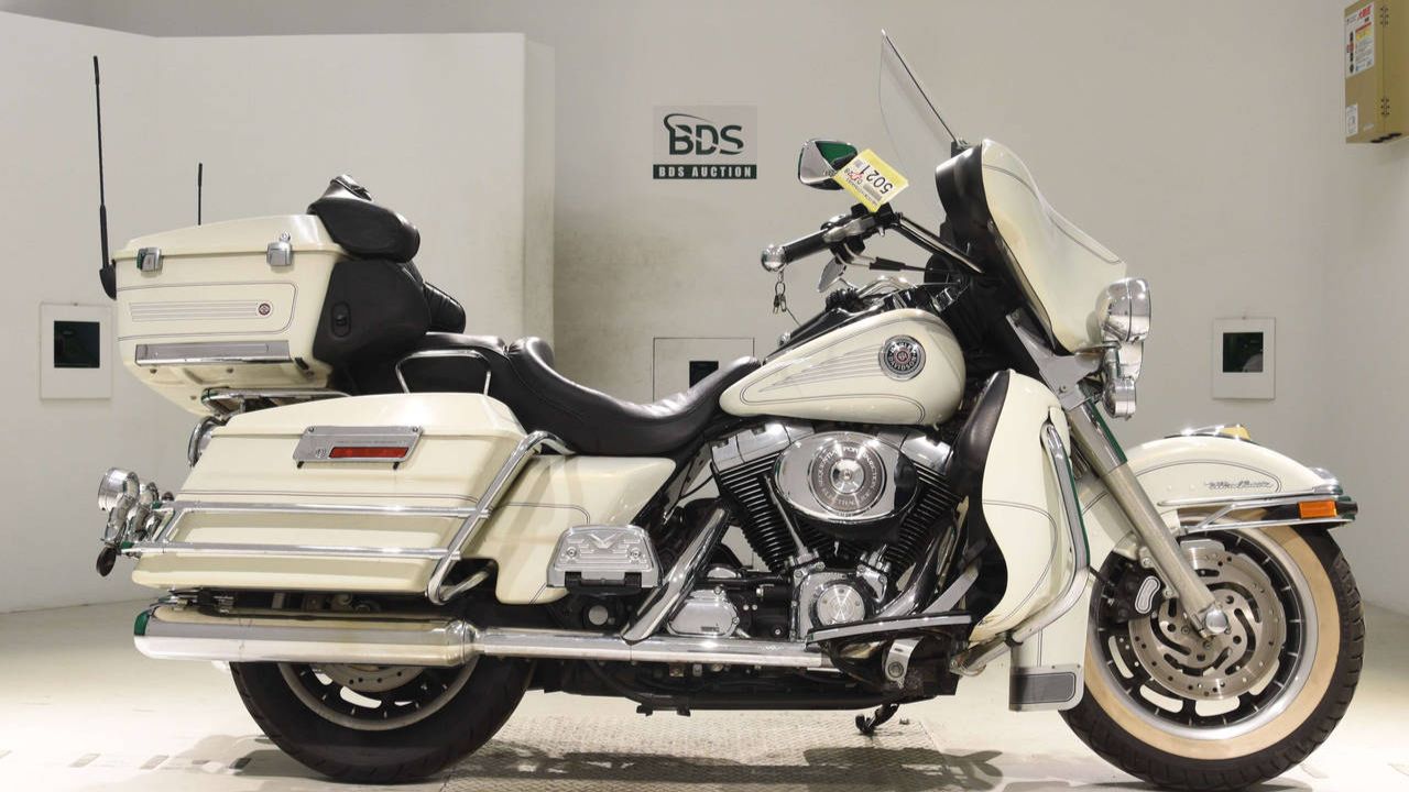 HD ELECTRA GLIDE FLHTCUI1450 - 1HD1FCW1X2Y644063 смотреть онлайн