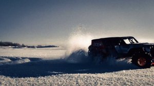 Битва радиоуправляемой модели MJX H8P Ford Bronco R в экстремально низких температурах холода