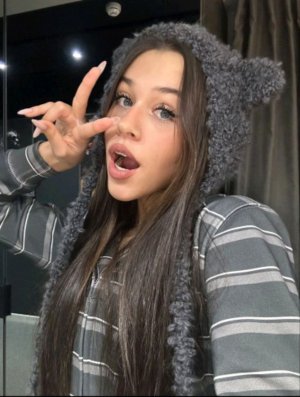 заходи на трансляцию подписывайся на меня Я Милана Некрасова я ФД Милана и некрасовой