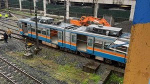 Поезд с пассажирами сошел с рельсов в метро Стамбула