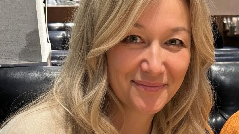 Волшебство ИИ: Преображение волос одним кликом!