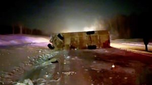 Появились кадры с места ДТП в Красноярском крае, где погибли пять человек