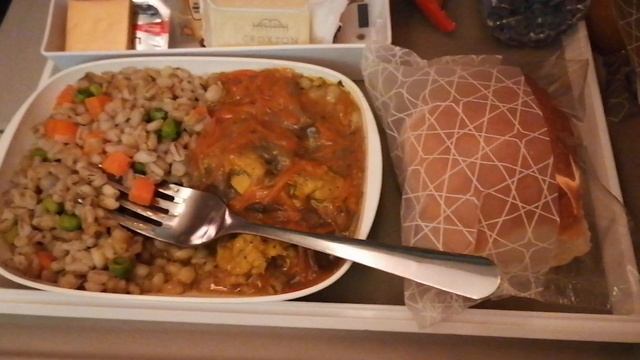 Питание в полете смотреть онлайн