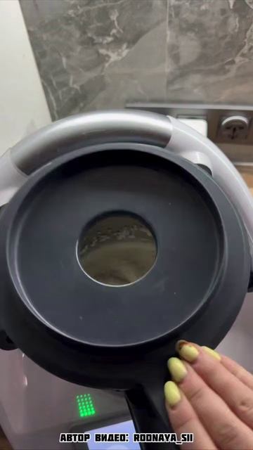 Творожная запеканка с бананом и орехами Творожная запеканка с бананом и орехами