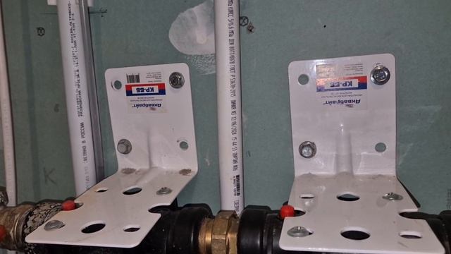 Пос. Троицкий. В гидробаке лёд. Чистка ремонт колодца. podkapaev.ru