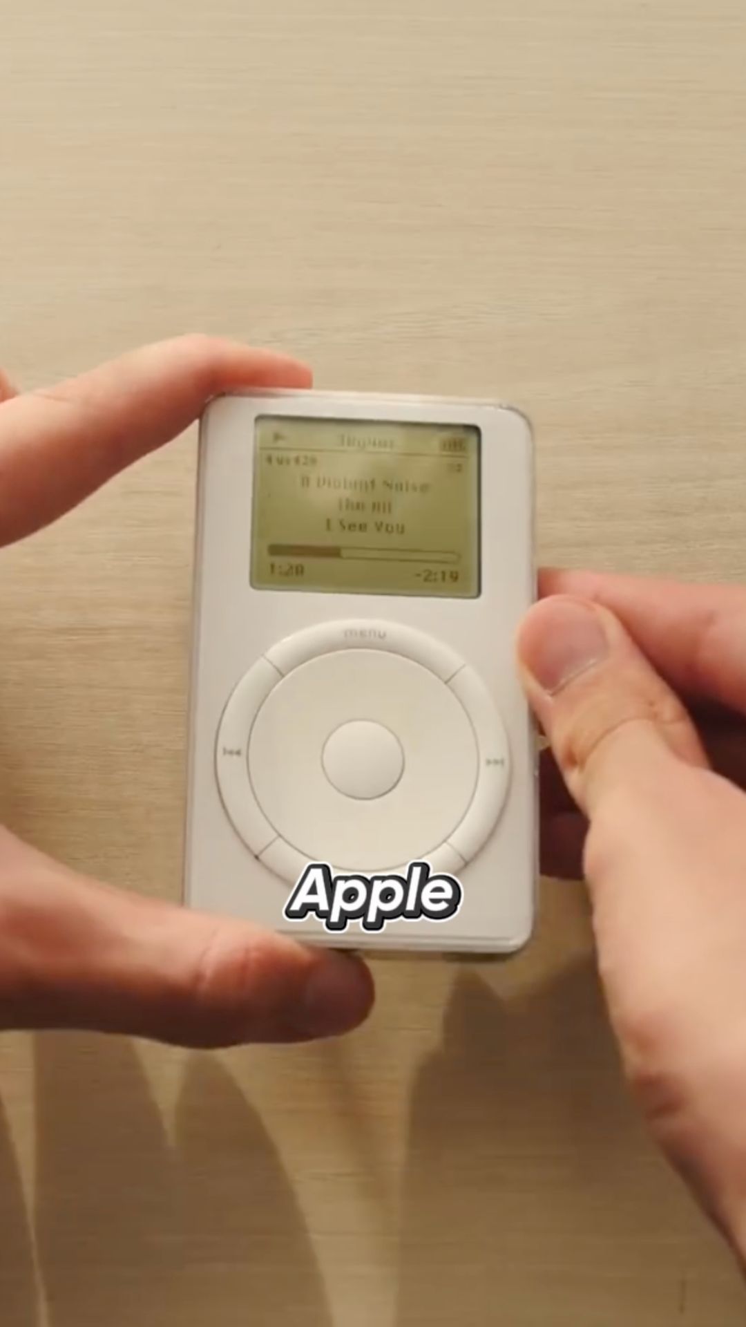 ПОЧЕМУ наушники Airpods, всегда БЕЛЫЕ?