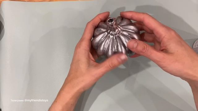 Как сделать зеркальный эффект на стеклянной елочной игрушке