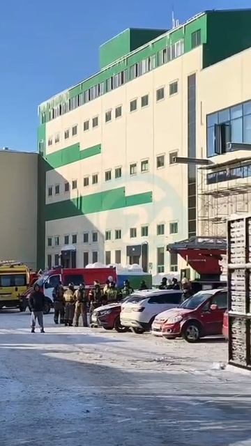 Пожар на заводе ветеринарных препаратов в Саратове смотреть онлайн