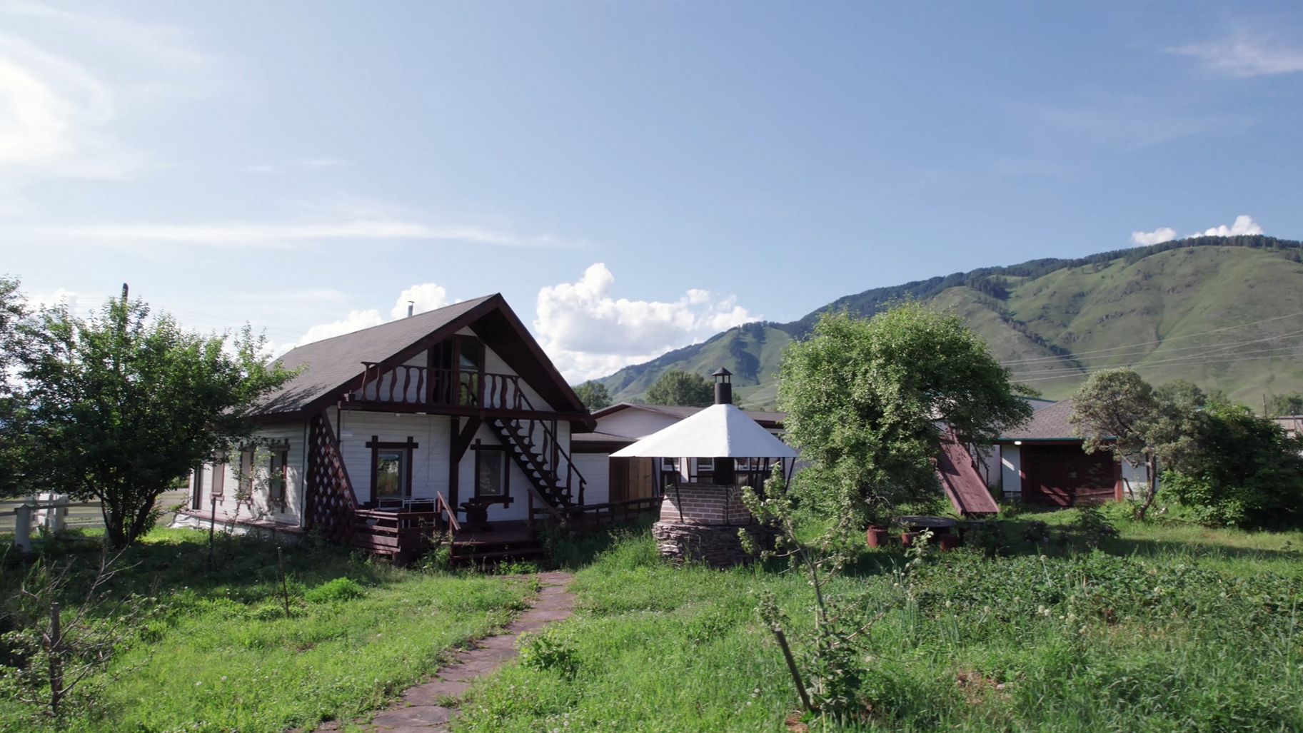 Продажа усадьбы в селе Чендек, Горный Алтай смотреть онлайн
