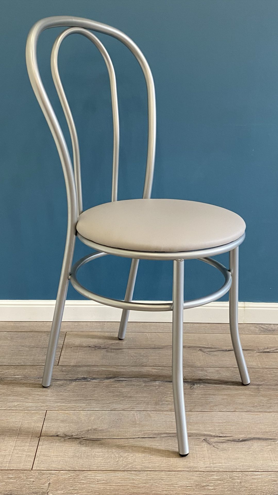 Стул Венский металлик с обивкой экокожа Аэро серый смотреть онлайн