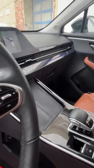 Обзор на OMODA C5 Кроссовер 1.6 Turbo AMT 4WD 2023г смотреть онлайн