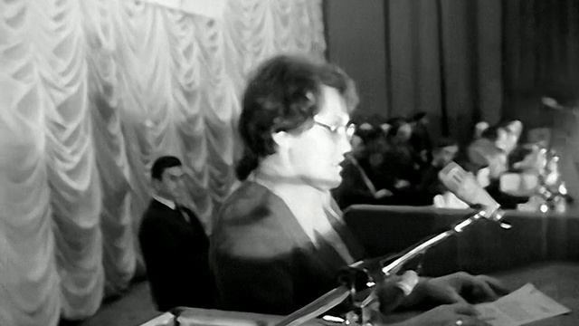 1979 год. Нижневартовск. Встреча с кандидатом в депутаты смотреть онлайн