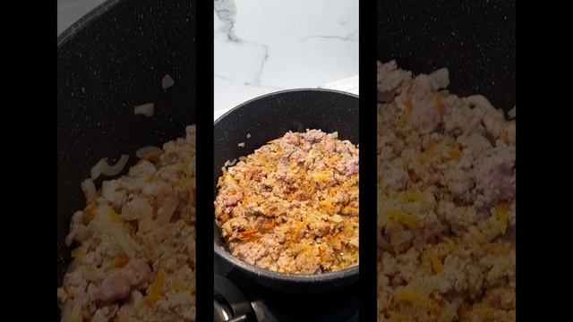 2.02 Ленивые голубцы, салат Оливье и Скумбрия запечённая на соли. смотреть онлайн