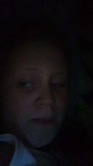 ребята посмотрите прошлые два видосика я сняла про роблокс я вам научилась