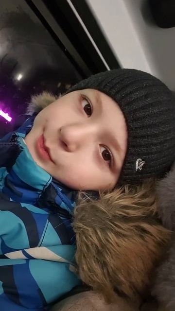 MOV_20251219_200223_462.mp4 смотреть онлайн