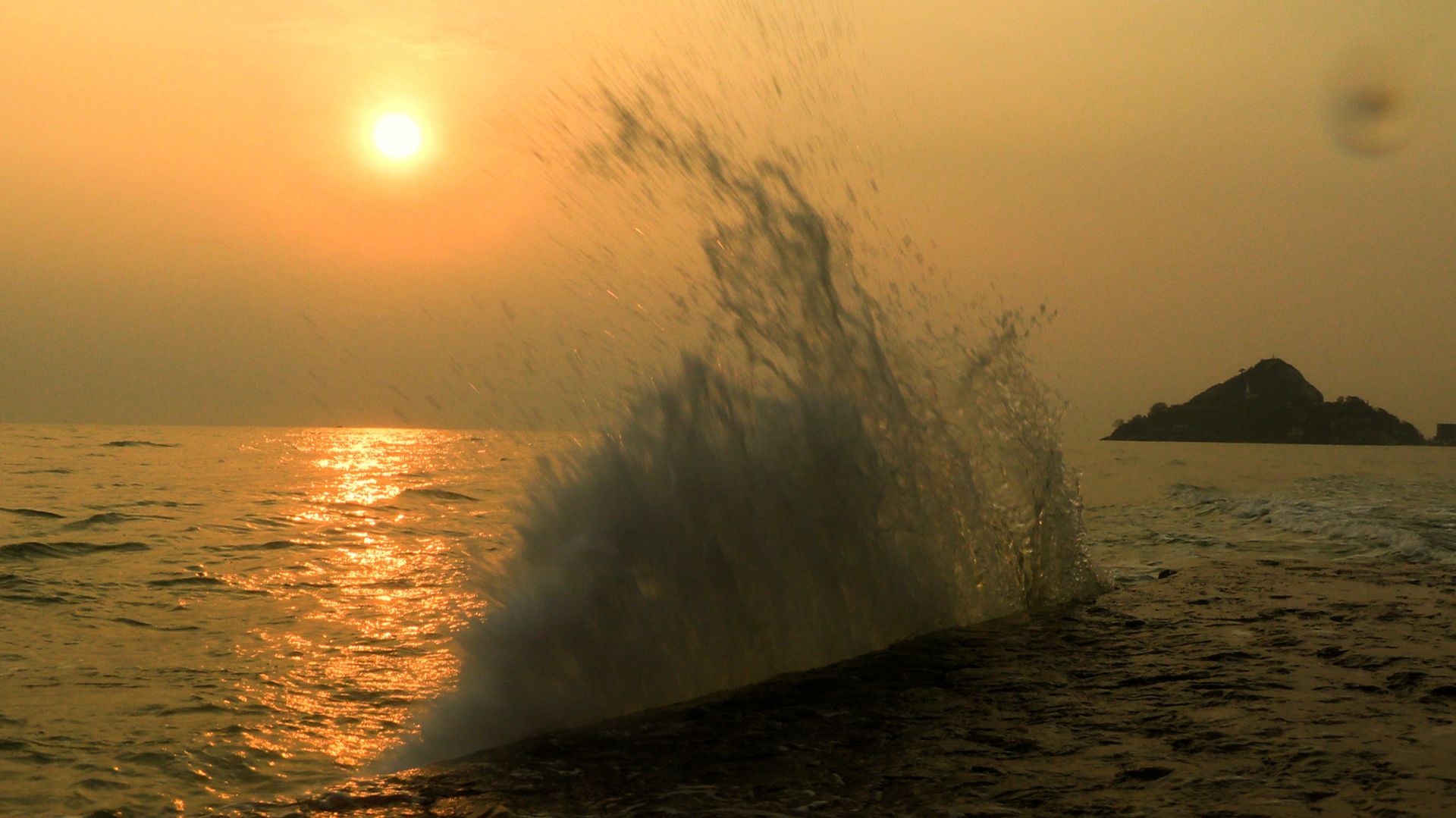 восход в Сиамском заливе