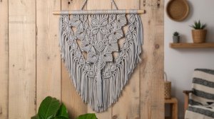 Обзор Серое Панно макраме Butterfly