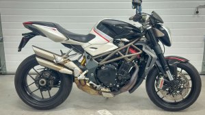 MV Agusta BRUTALE 1090 - ZCGB520AAAV000107
