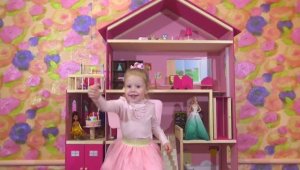 Домик для кукол Барби с мебелью-распаковка