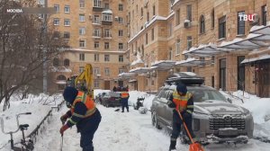 Последствия непогоды продолжают устранять в регионах России