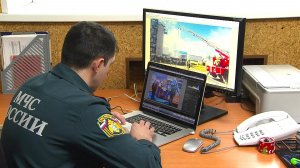 Фотограф - огонь! Нефтеюганец сделал яркие кадры о работе пожарных