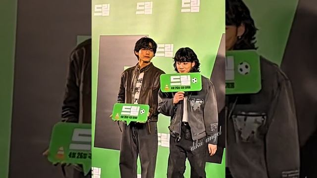 ЦЕЛУЙ МЕНЯ 🐻🐰 смотреть онлайн