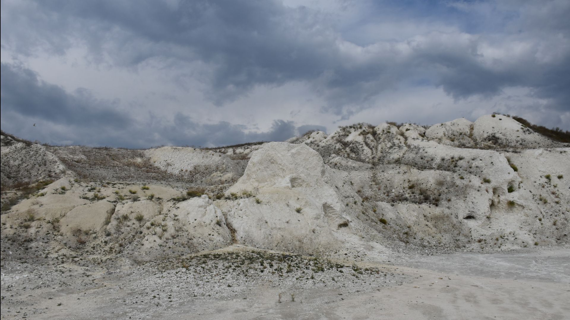 Памятник природы «Старобелогорские меловые горы и дубрава Корш-Урман»