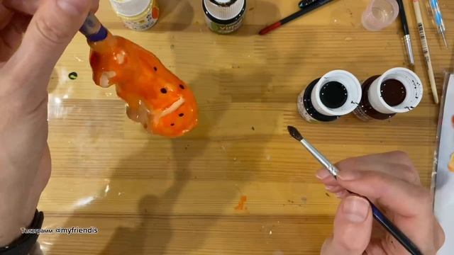 Как расписать стеклянную елочную игрушку «Гепард» Как расписать стеклянную елочную игрушку «Гепард»