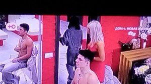 Дом 2 Прическа Гуранда