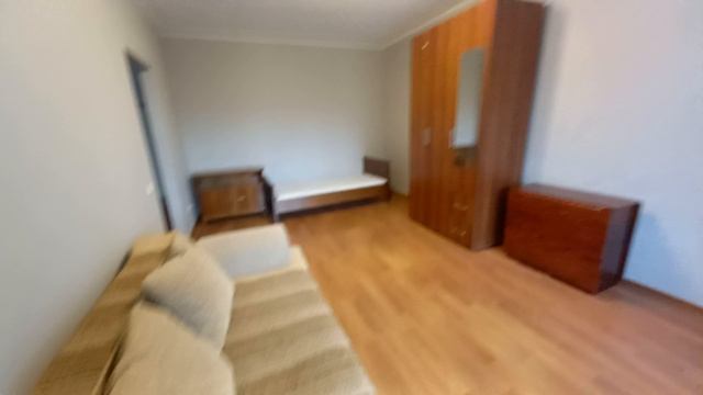 1 ком.А.Лежена д.29/1, до Метро Золотая нива  10 минут пешком