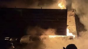 Три фуры столкнулись и загорелись на участке трассы М-5 "Урал"