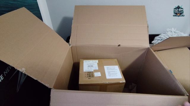 SIM RIG Кокпит для симрейсинг. Распаковка посылок. NEXT LEVEL Elite Moza смотреть онлайн