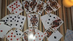 Что у него♣️ с♦ другой?