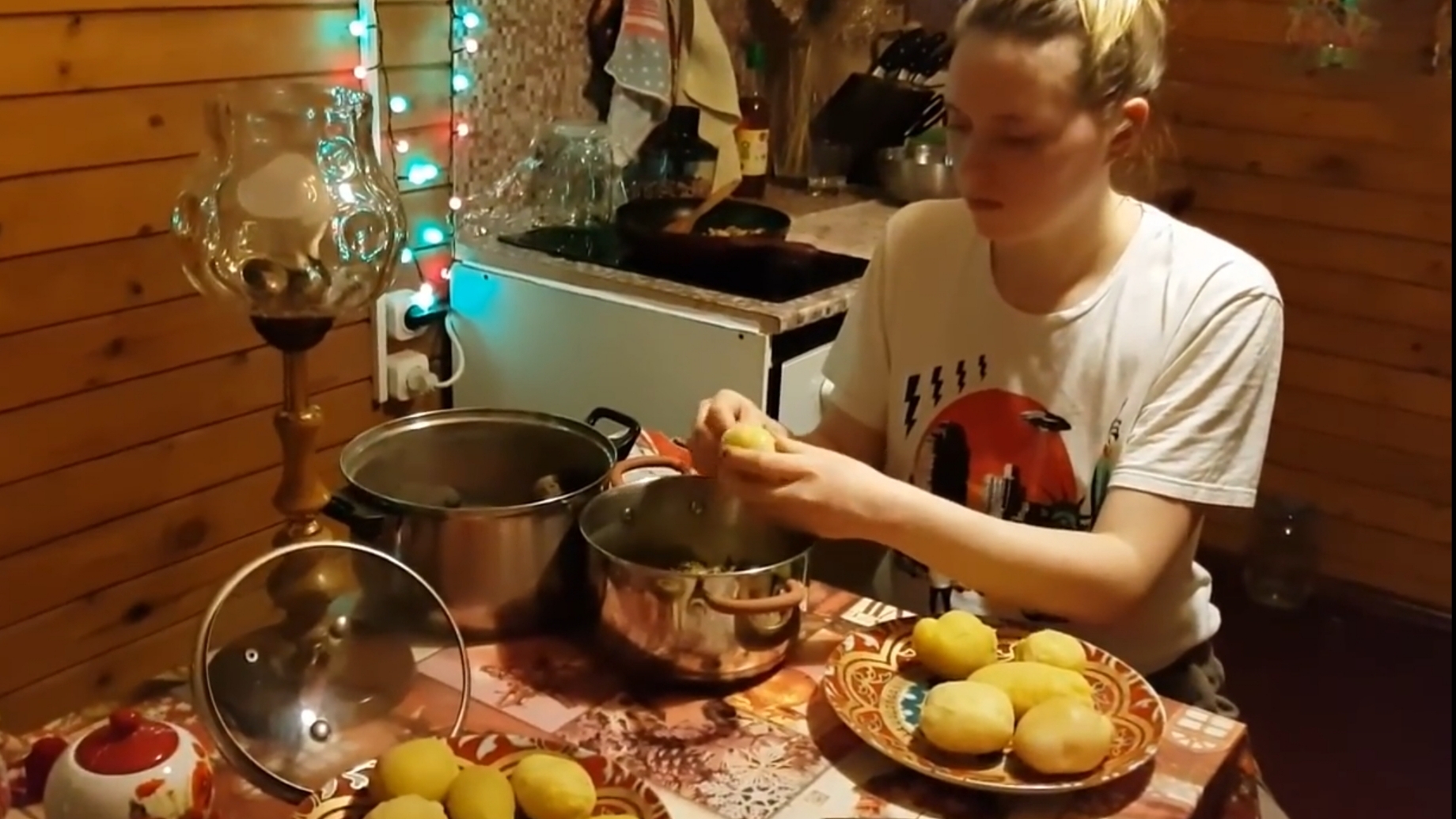 Архив:Провожаем Старый Год, готовимся к Новому 2019 Году смотреть онлайн