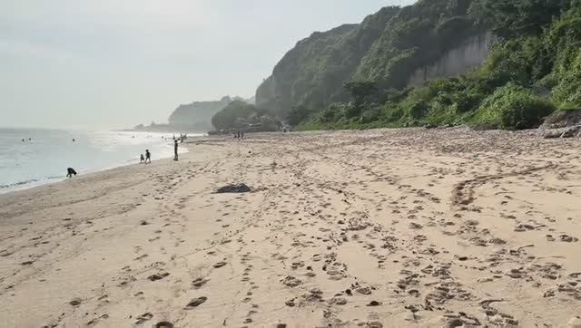 Беженец🇮🇩Бали. ОПЯТЬ ЗАМУТИЛИ С БАЛИЙКОЙ🤦🏽_♂️ смотреть онлайн