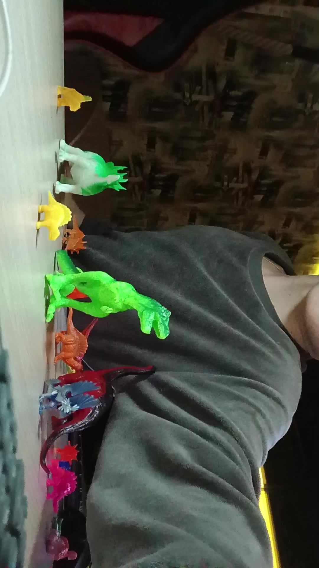 динозавры смотреть онлайн