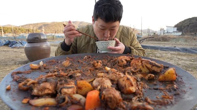 Куриные ножки с овощами на огне МУКБАНГ